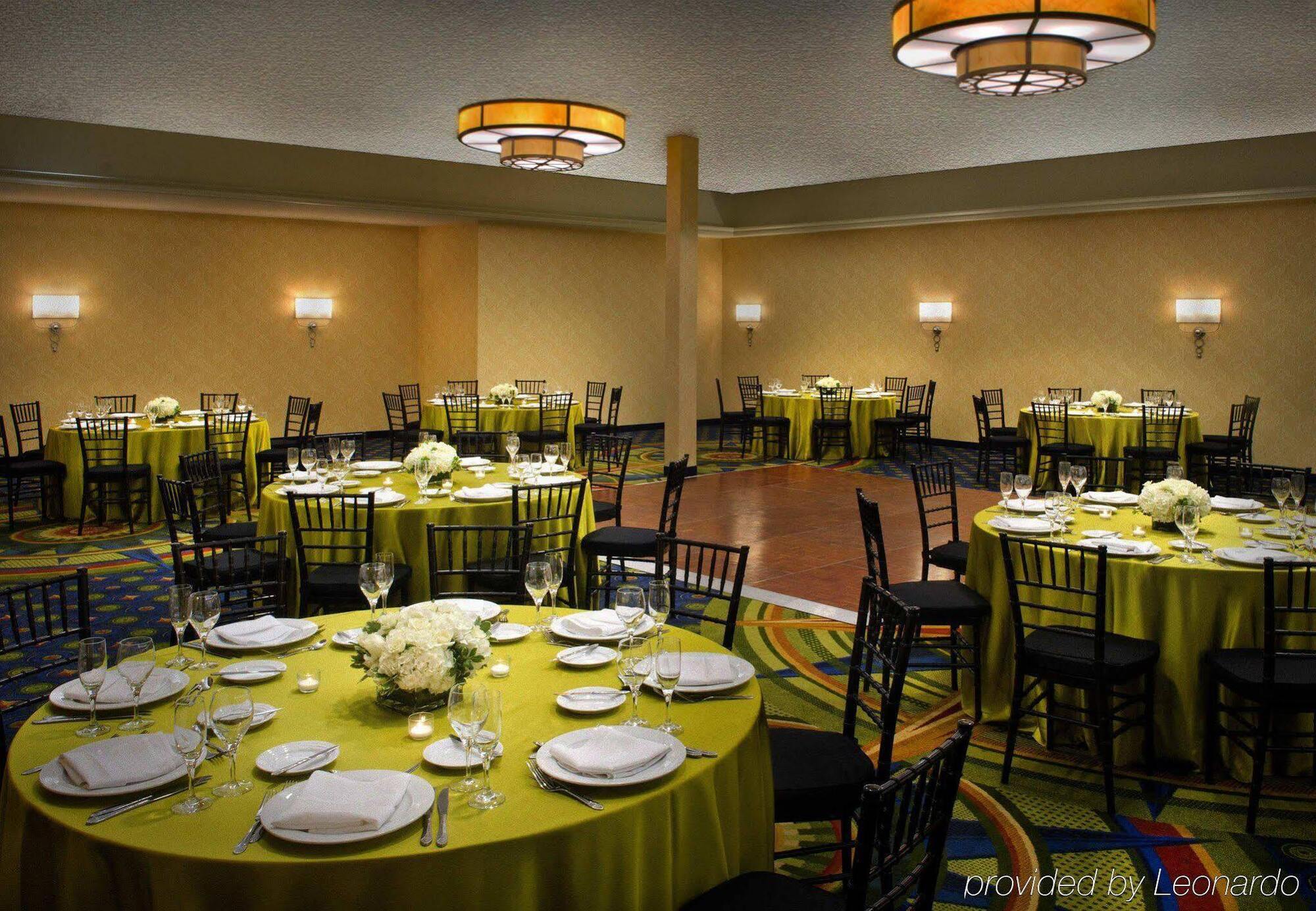 Westchester Marriott Таррітаун Екстер'єр фото